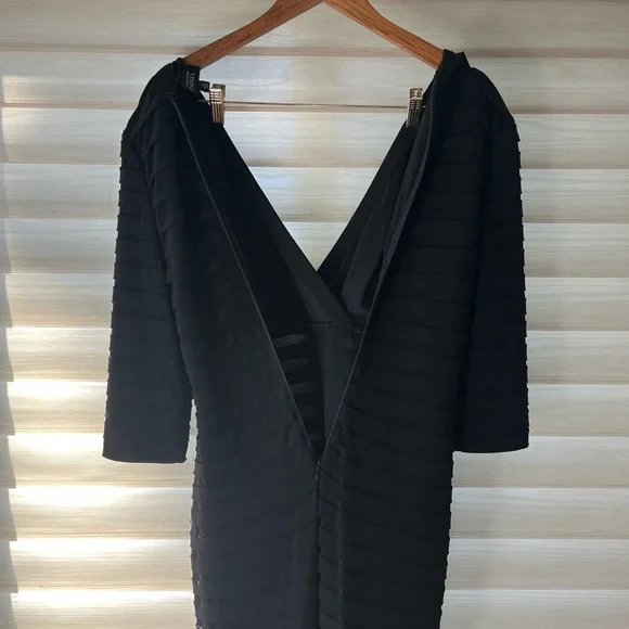 Adrianna Papell V Neck 3/4 Sleeves Dress - Picture 6 of 7